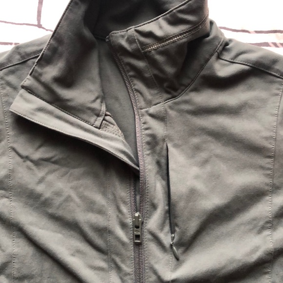 Roots active jacket. - Picture 3 of 8